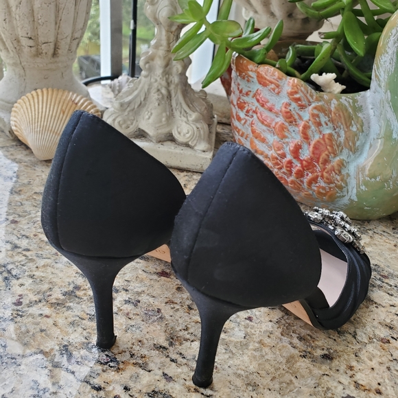 Glint Heels - Picture 8 of 10